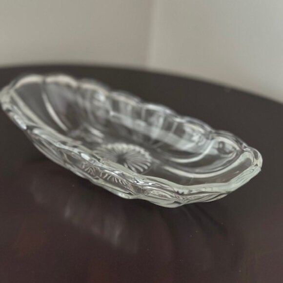 Set of Five Anchor Hocking Glass Banana Split Dishes - Picture 3 of 4